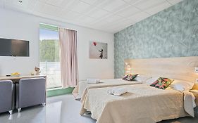 Les Begues Apartments